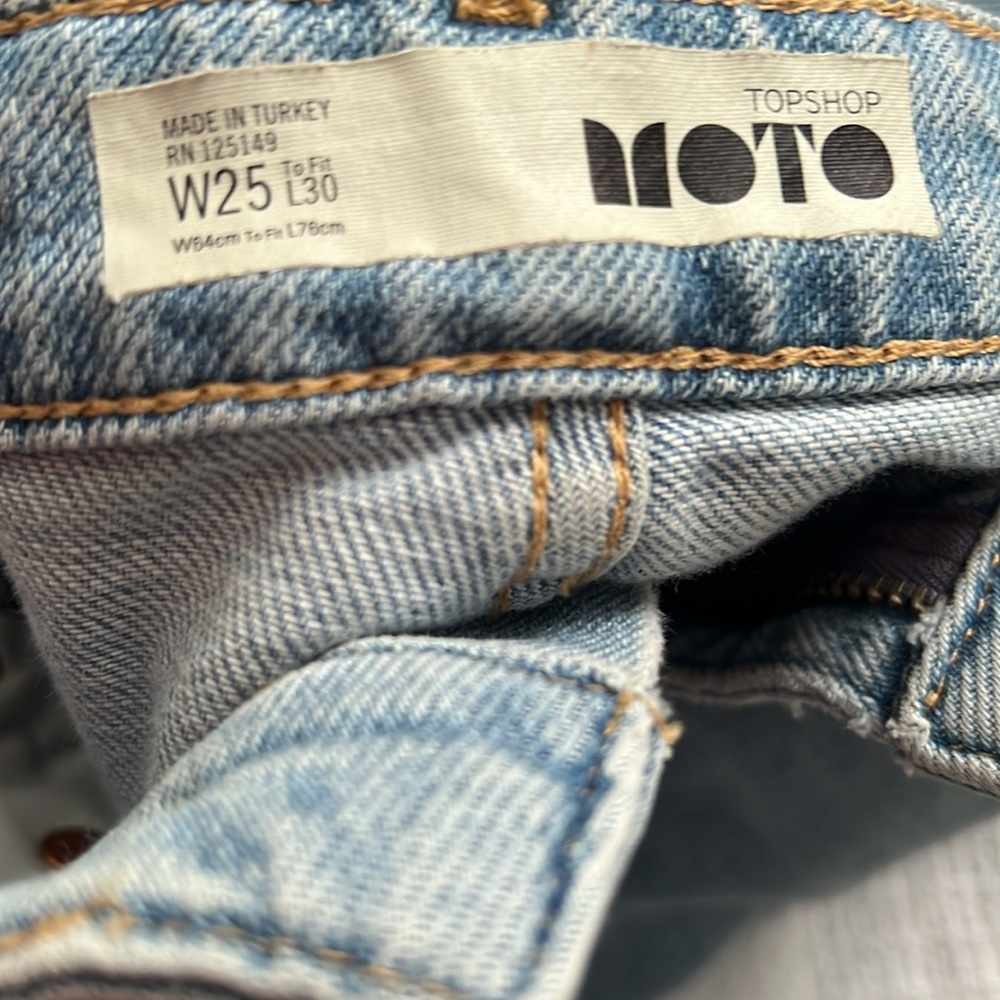 Topshop 25 Raw Hem Crop Straight Leg Jeans - Picture 5 of 8